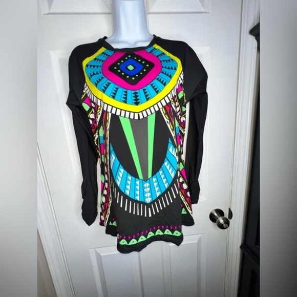 Reebok Women’s Large Black Aztec Print Nylon Long Sleeve Active Shirt Top Swim L - Picture 1 of 11